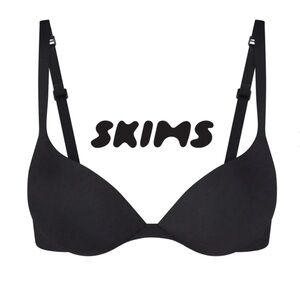 SKIMS ultimate teardrop pushups plunge NWT